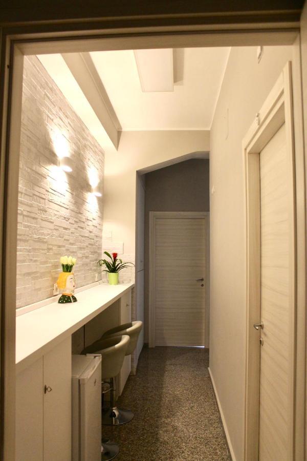 Charm Airport Bed & Breakfast Reggio di Calabria Dış mekan fotoğraf