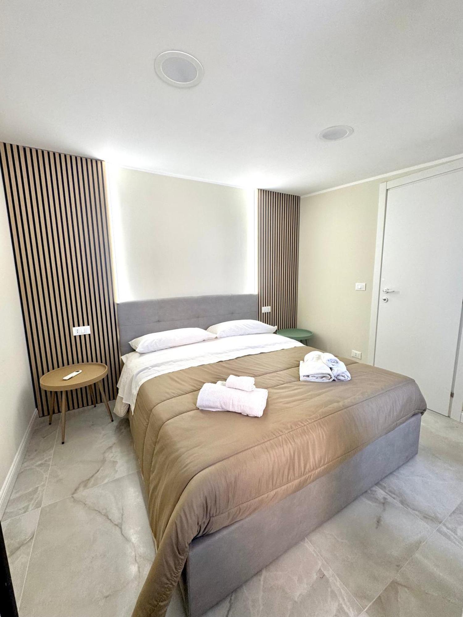 Charm Airport Bed & Breakfast Reggio di Calabria Dış mekan fotoğraf