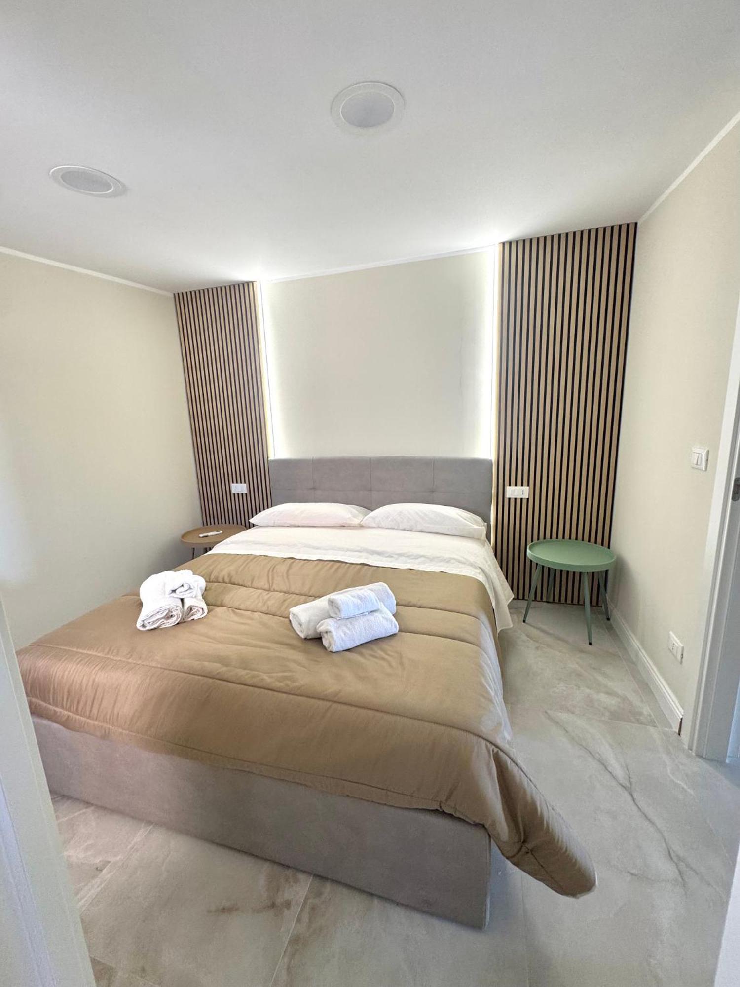 Charm Airport Bed & Breakfast Reggio di Calabria Dış mekan fotoğraf