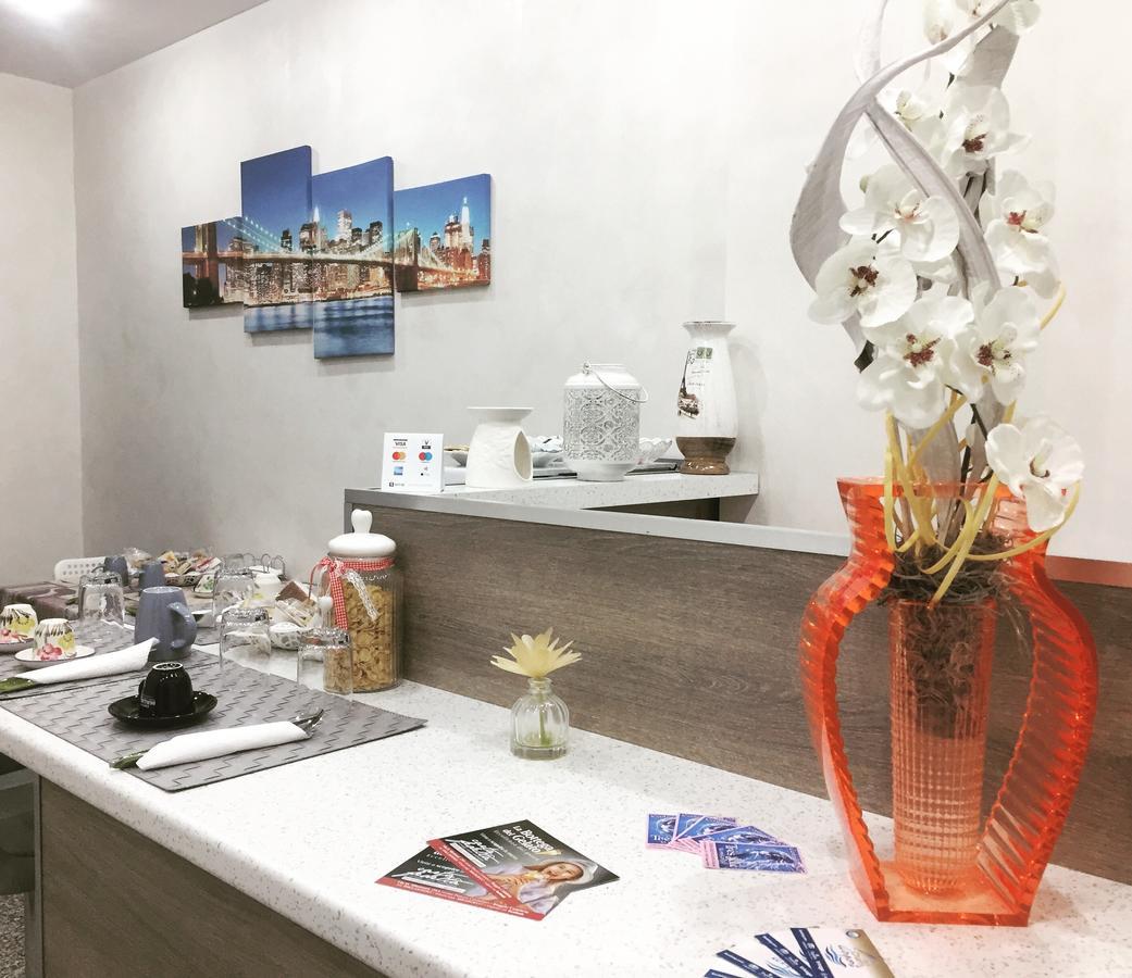 Charm Airport Bed & Breakfast Reggio di Calabria Dış mekan fotoğraf