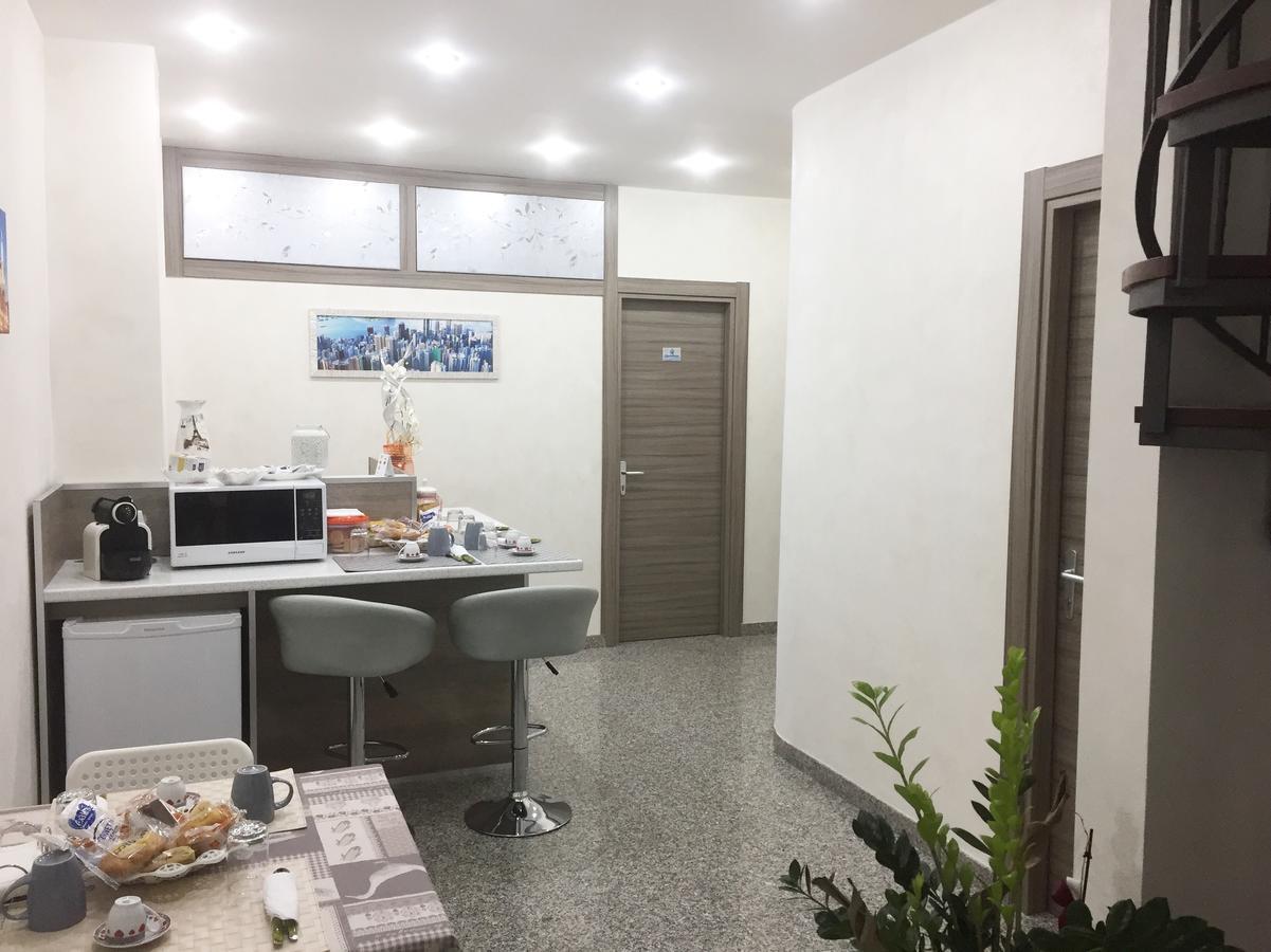 Charm Airport Bed & Breakfast Reggio di Calabria Dış mekan fotoğraf
